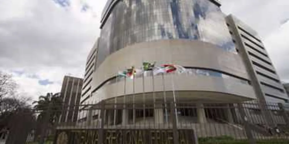 Imagem ilustrativa da imagem Ponta-grossense terá que pagar R$ 3,3 mi por renda não declarada