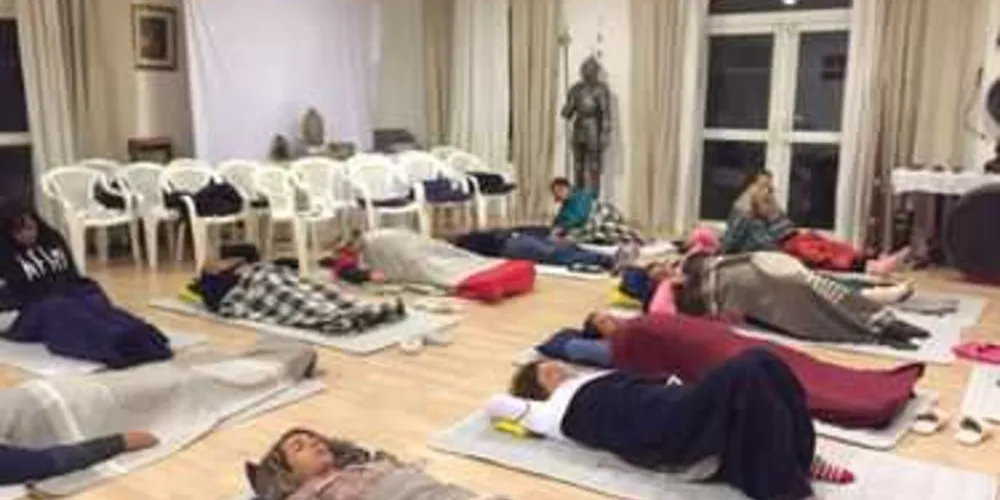 Imagem ilustrativa da imagem PG recebe mestre francês em Sofrologia