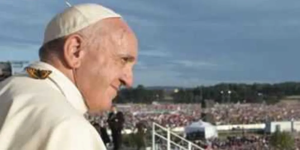 Imagem ilustrativa da imagem Não é justo associar o Islã ao terrorismo, diz papa