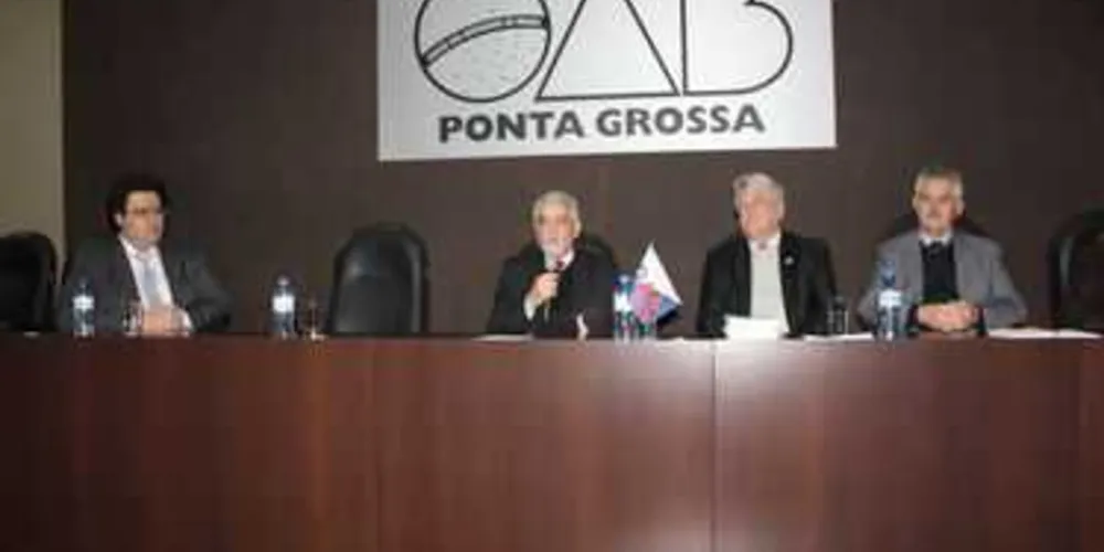 Imagem ilustrativa da imagem OAB-PG comemora Dia do Advogado com semana jurídica
