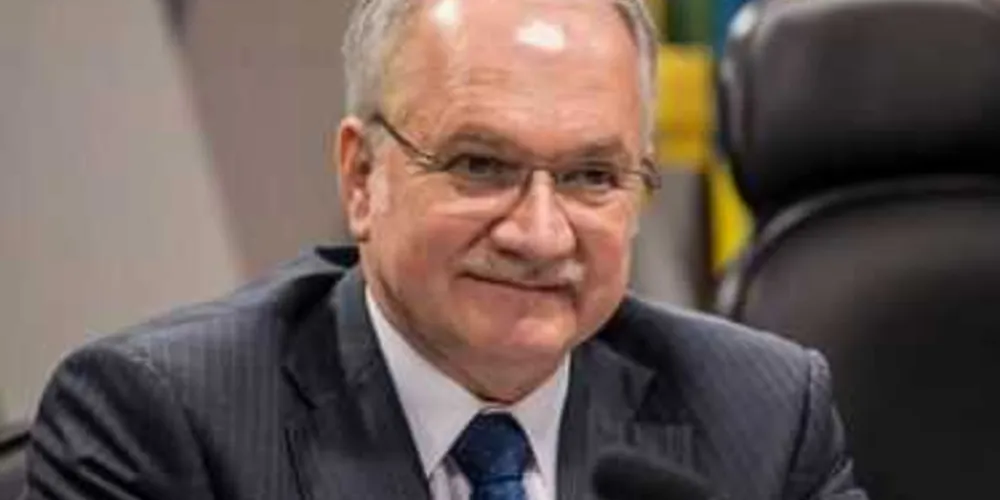 UEPG utorga o título de Doutor Honoris Causa ao ministro do Supremo Tribunal Federal (SFT), Luiz Edson Fachin