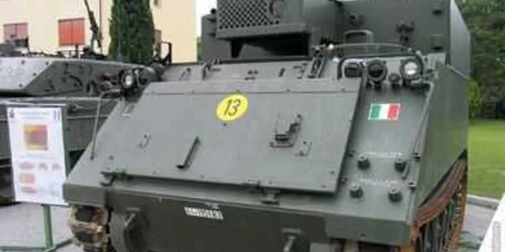Carros blindados do modelo M577 A2 serão repassados pelos EUA para unidades militares do Brasil
