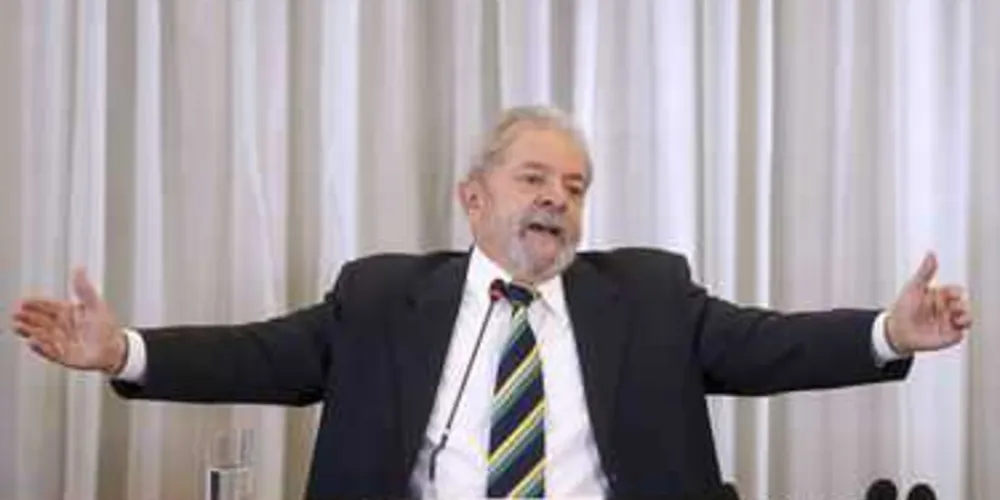 Imagem ilustrativa da imagem PF indicia ex-presidente Lula, Marisa e mais três em processo da Lava Jato