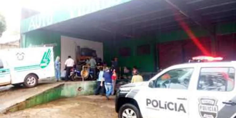 Imagem ilustrativa da imagem Morador de rua morre após beber oito garrafas de cachaça no PR