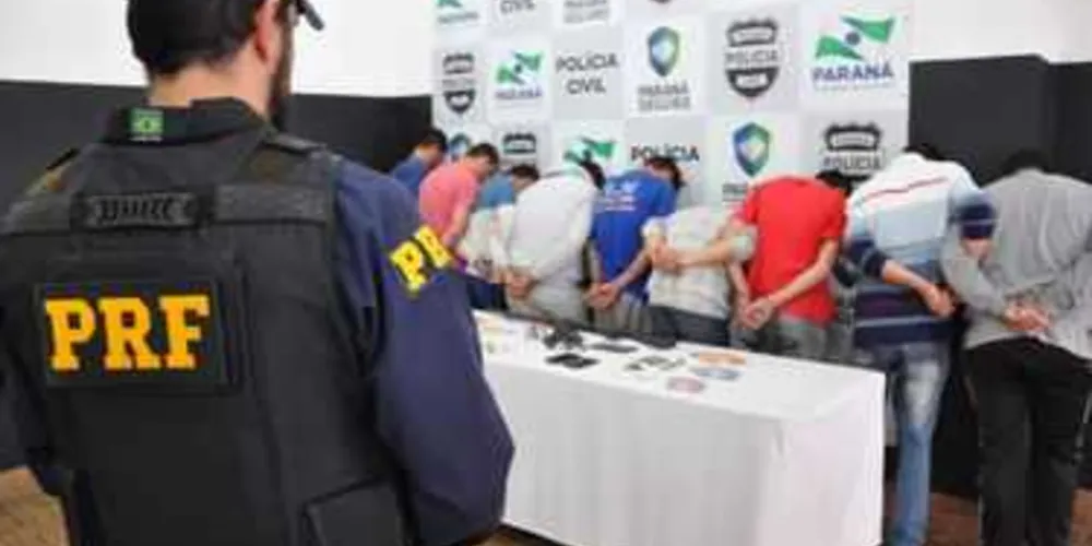 Imagem ilustrativa da imagem Polícia prende quadrilha suspeita de assalto a ônibus no PR