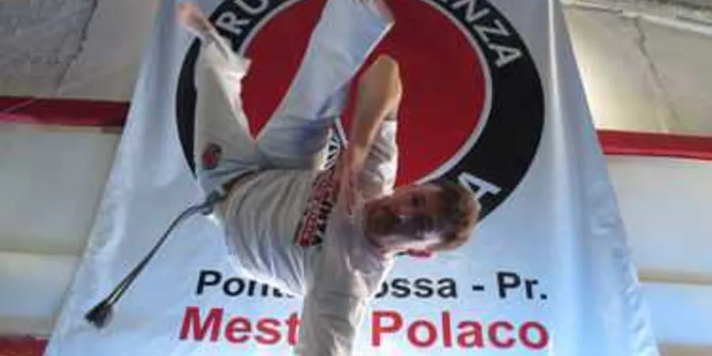 Imagem ilustrativa da imagem Capoeirista de PG busca apoio para torneio da Europa