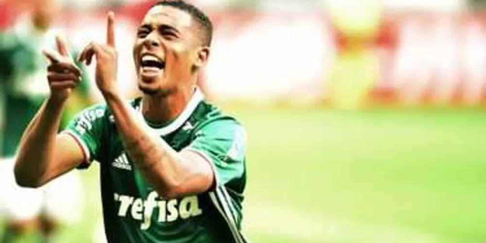 Imagem ilustrativa da imagem Com objetivo de continuar na liderança, Palmeiras encara São Paulo