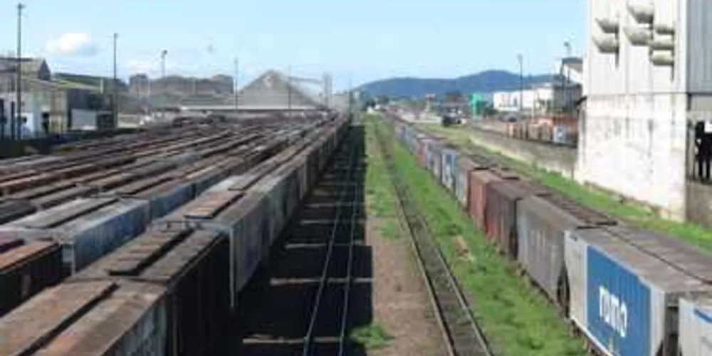 Nova fábrica da Klabin faz crescer o transporte ferroviário