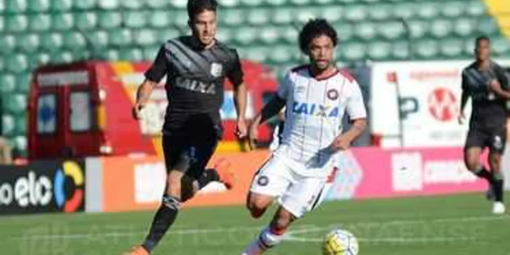 Atlético perdeu para o Figueirense na tarde de quarta