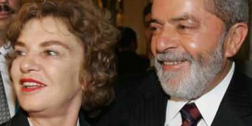 Imagem ilustrativa da imagem Lula e Marisa são denunciados na Lava Jato