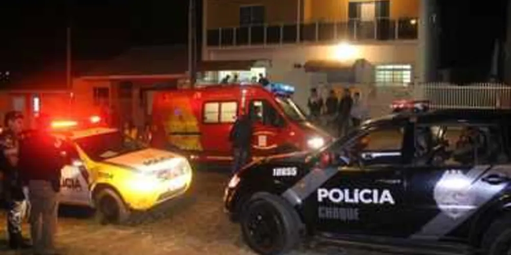 Ação de bandidos com duas pessoas baleadas aconteceu na noite dessa quarta-feira