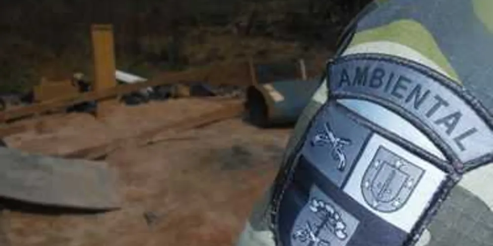 Proprietário de empresa de reciclagem foi notificado pela Polícia Ambiental