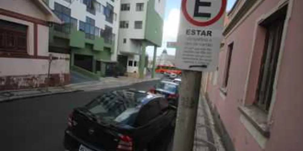 Caso seja sancionada, lei garante que motorista tenha 10 minutos de 'tolerância' sem usar o cartão do EstaR 