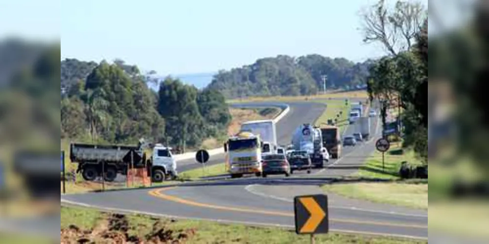 Imagem ilustrativa da imagem BR-376 terá bloqueio para detonação de rochas em Ortigueira