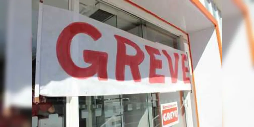 Greve já atinge todas agências dos Campos Gerais