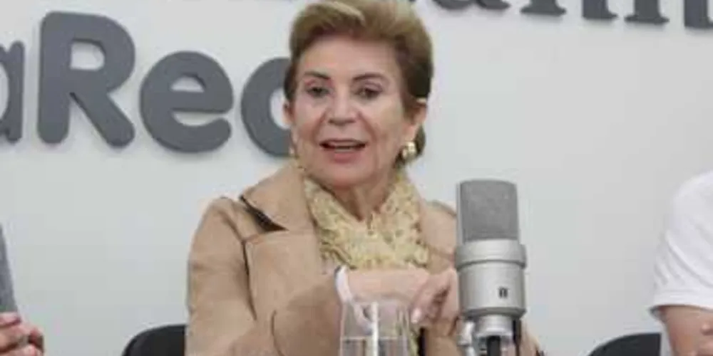 Elizabeth ressaltou que compromissos da atual administração foram prejudicados pela crise política e financeira que atingiu o país