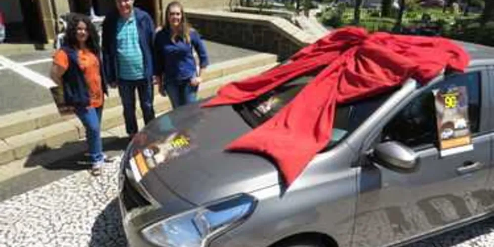 Carro é o primeiro prêmio do sorteio