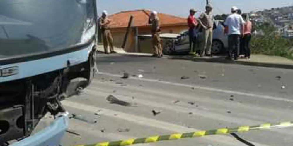 Imagem ilustrativa da imagem Populares identificam jovem morto em acidente com ônibus em PG