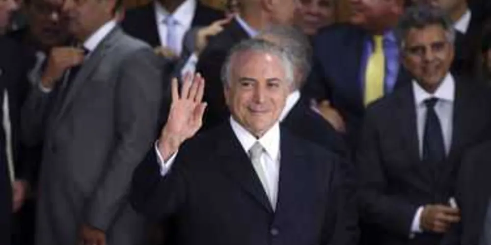Imagem ilustrativa da imagem Temer diz não estar preocupado com impopularidade