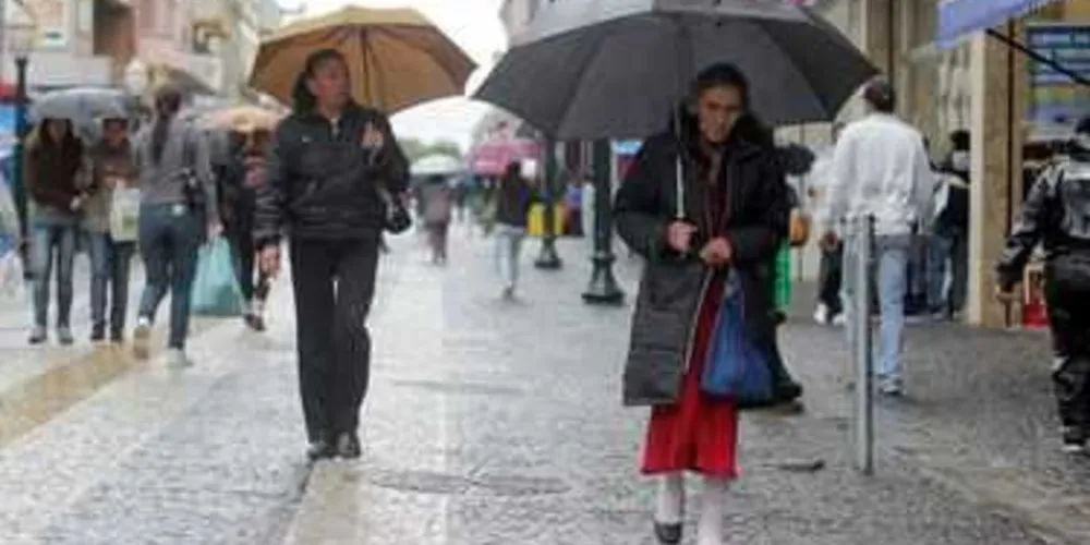 Chuva começa na segunda-feira e segue até quinta