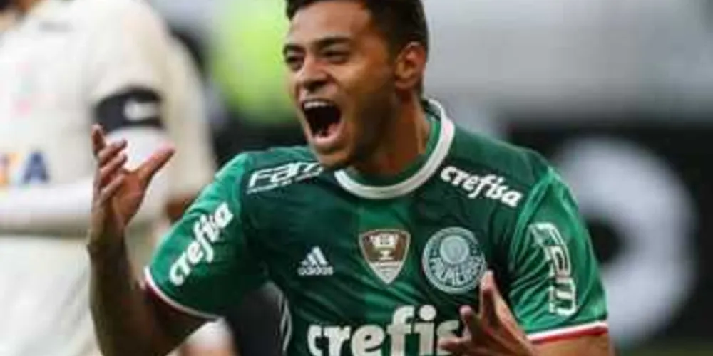 Imagem ilustrativa da imagem Palmeiras conta com a volta de Cleiton Xavier para duelo contra o Santa