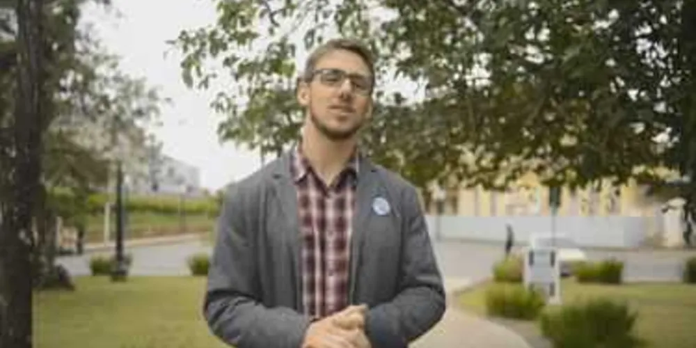 Antes da campanha, Stocco já organizava discussões sobre problemas da cidade usando a internet como principal ferramenta