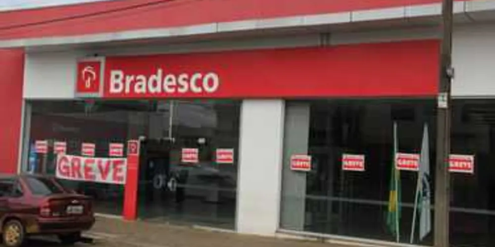 Imagem ilustrativa da imagem Liminar libera funcionamento do Bradesco em PG