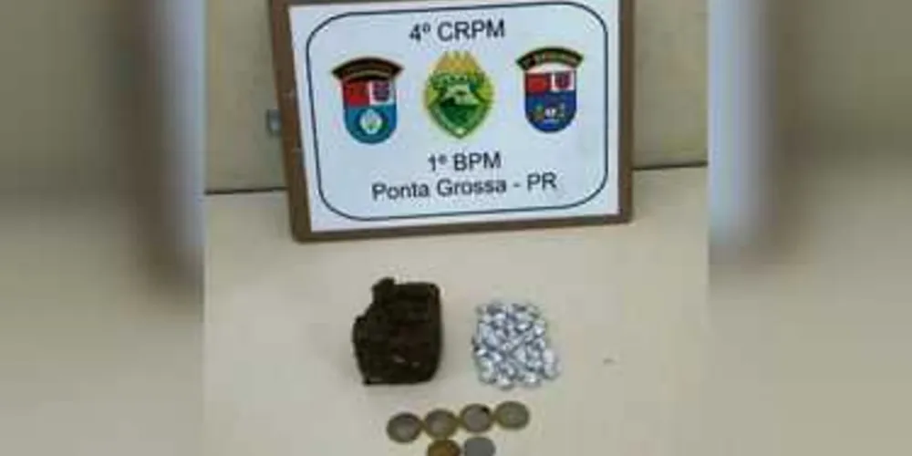 Imagem ilustrativa da imagem ‘Choque’ da PM prende suspeito com drogas na Ronda