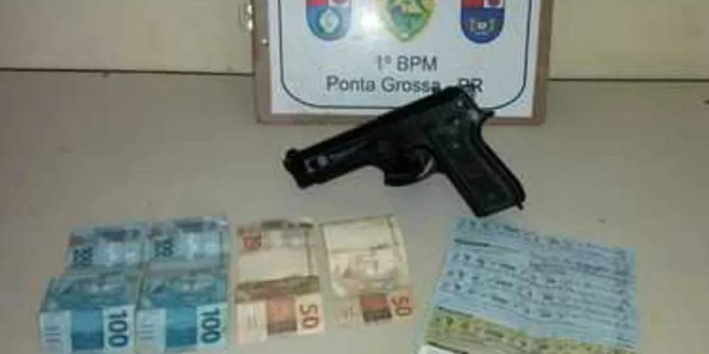 Simulacro foi apreendido e objetos roubados foram recuperados