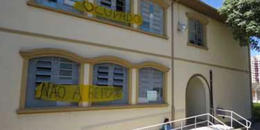 Imagem ilustrativa da imagem PG tem 38% das escolas estaduais ocupadas