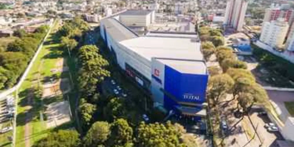 Imagem ilustrativa da imagem Shopping de Curitiba será leiloado com lance mínimo de R$ 144 mi