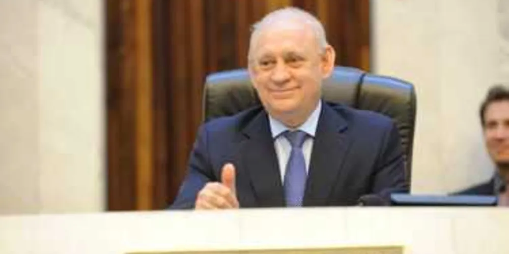 Chapa única é liderada por Ademar Traiano