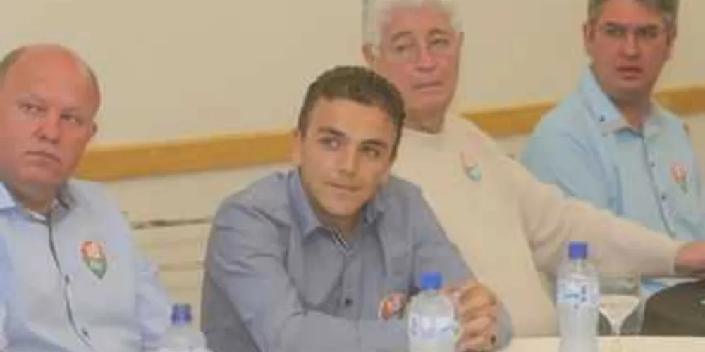 Requião anunciou seu apoio a Aliel Machado
