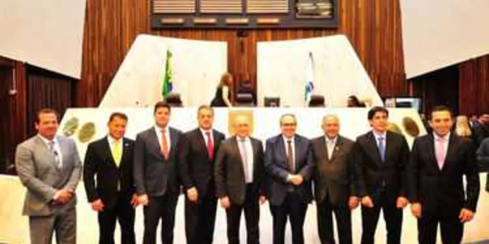 Chapa é liderada por Ademar Traiano e Plauto Miró