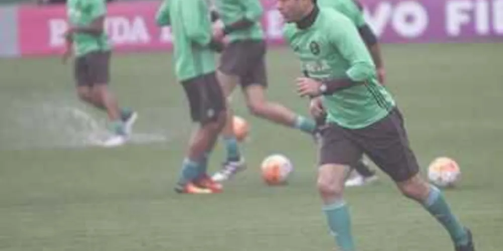 Imagem ilustrativa da imagem Coritiba recebe o Atlético Nacional pela Sul-Americana