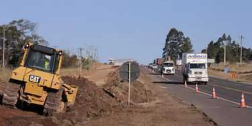 Imagem ilustrativa da imagem RodoNorte realiza detonação na BR 376 em Ortigueira