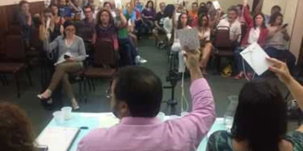 Imagem ilustrativa da imagem APP convoca assembleia para avaliar proposta do Governo
