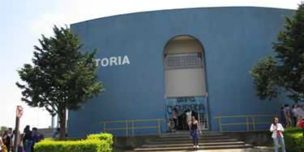 Imagem ilustrativa da imagem Estudantes aguardam notificação para definir se deixam reitoria