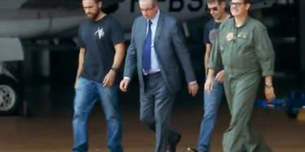 Imagem ilustrativa da imagem Cunha recorre ao Supremo para deixar prisão