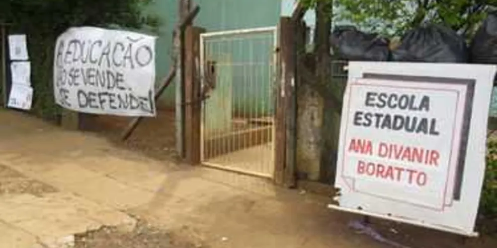 Colégio Estadual Ana Divanir Boratto, na Vila Borato, é uma das escolas em que a Justiça determinou a reintegração de posse