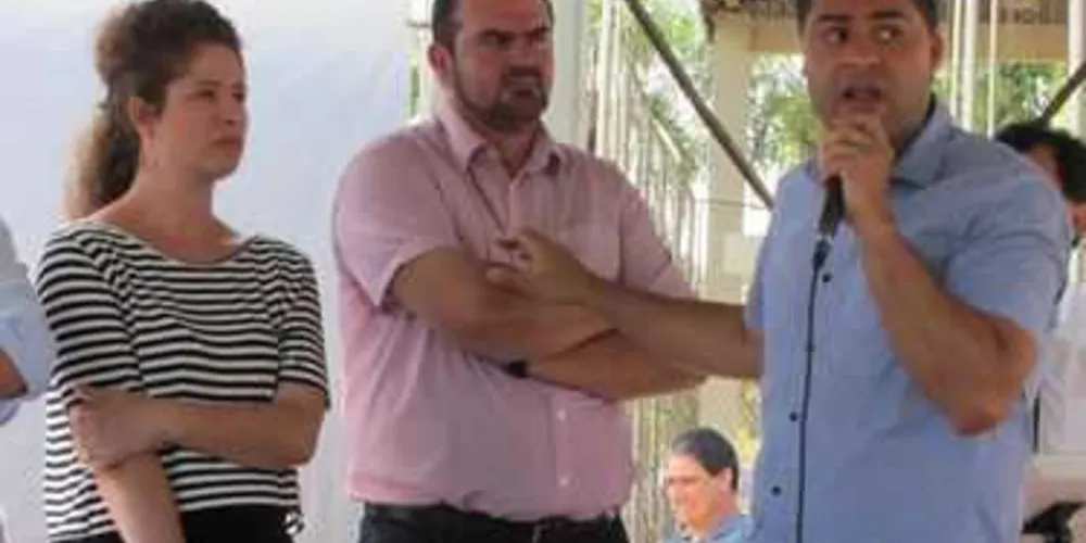 Patrícia, Cenoura e Marcelo Rangel: vereador espalha discórdia ao votar a favor da CPP do prefeito