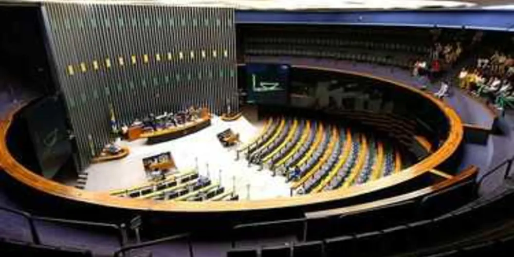 Deputados eleitos deixarão a Câmara nos próximos meses