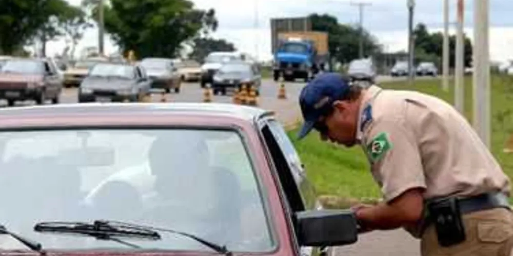 As regras mais rígidas para o Código de Trânsito foram estabelecidas pela Lei n.º 13.281 , sancionada em maio deste ano