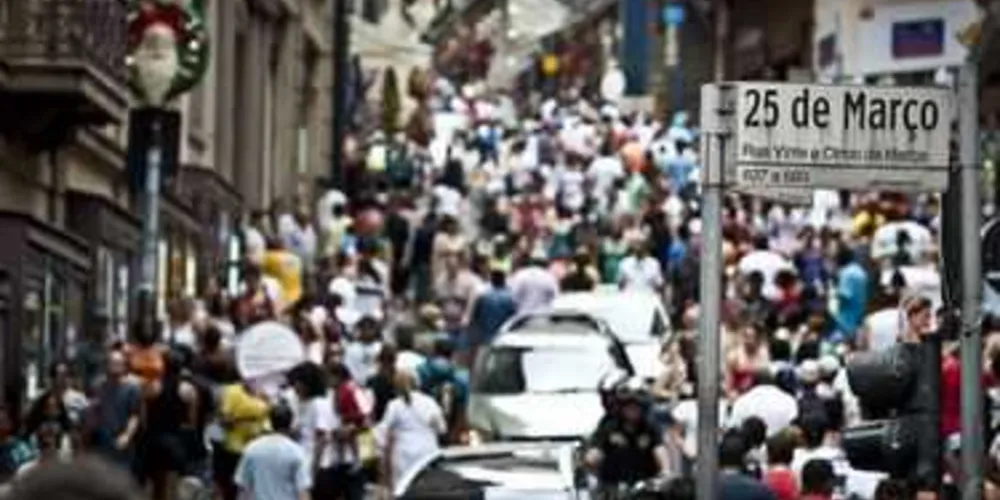 Pesquisa mostra que proporção de famílias com algum tipo de dívida atingiu, em outubro, 57,7% contra 58,2% de setembro.