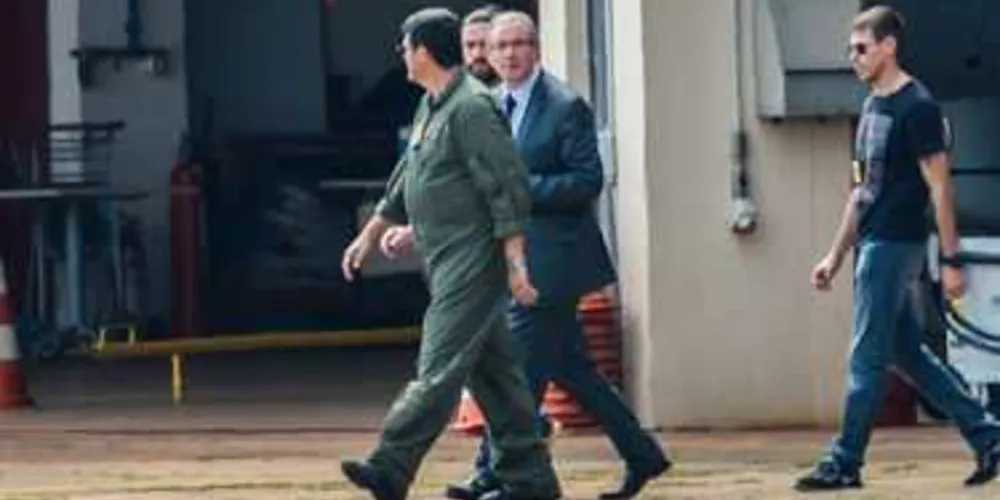 Imagem ilustrativa da imagem Moro aceita Temer e Lula como testemunhas de defesa de Cunha