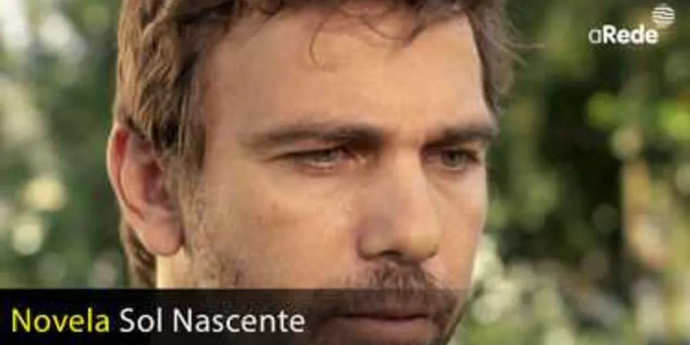 Imagem ilustrativa da imagem Felipe pergunta se Lenita está com Vittorio