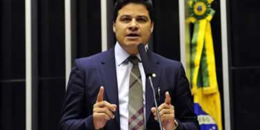 Deputado acredita que a atual pena para o crime é muito branda