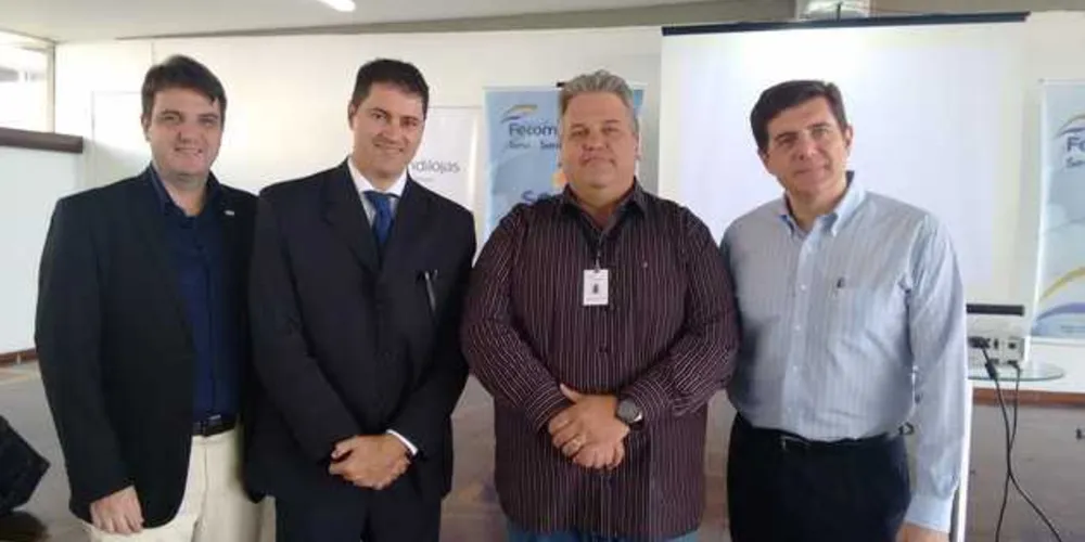 Imagem ilustrativa da imagem Parceria com a Caixa movimenta comércio de PG