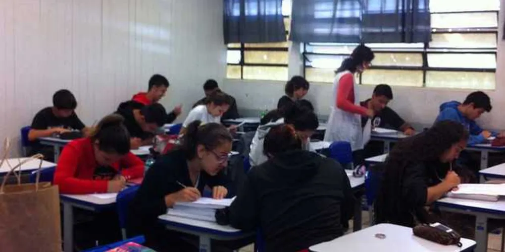 Imagem ilustrativa da imagem Testes de habilidade da FacPG guiam alunos para o vestibular