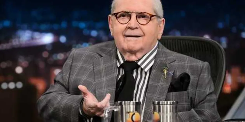 Imagem ilustrativa da imagem Jô Soares revela o que bebe em sua caneca durante os programas